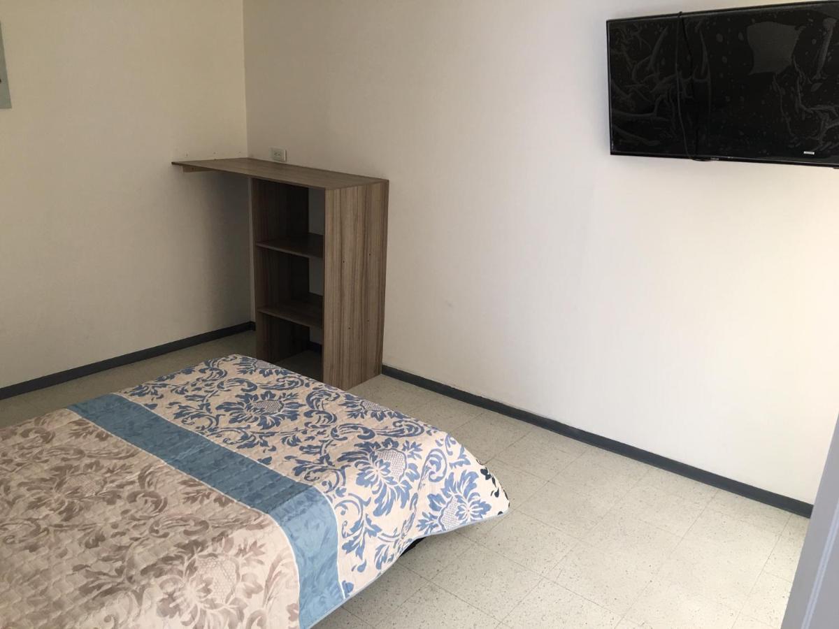 Estadia El Dorado Bogotá Zewnętrze zdjęcie